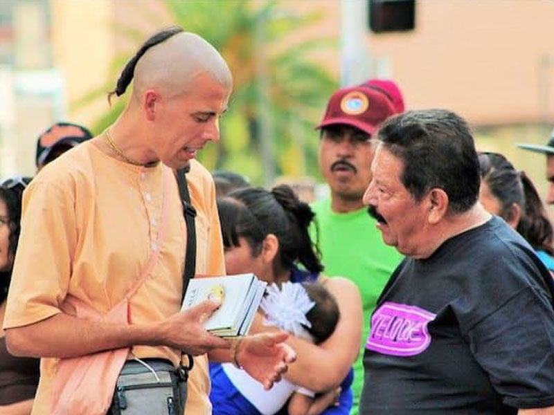 Book distribution marathon